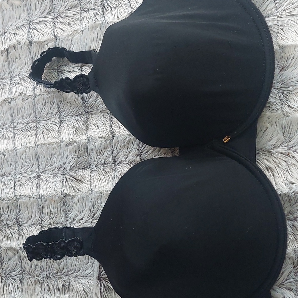 Natori Black Bra